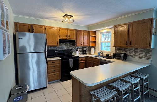 Wilmington Ski Chalet | Dog Friendly Chalet in the Woods w/Pool, Mt. Snow, VT