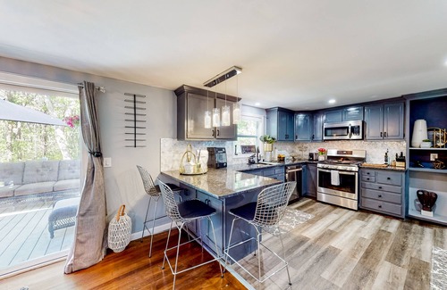 West Yarmouth House | Dog-friendly home with grill, deck, full kitchen, & washer/dryer - close to golf