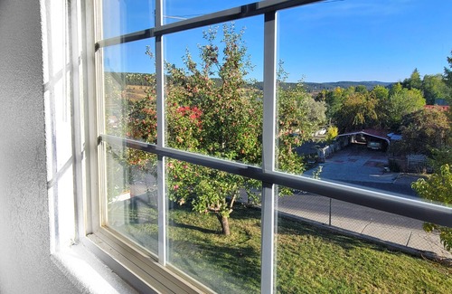 Pagosa Springs House | Dog-friendly, spacious home with three living rooms, pool table, & jetted tub