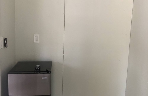 Dunedin Apartment | Dog-Friendly Suite - Private Access, En Suite Bath, On-site Parking, and Pool!