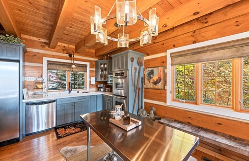 Sapphire Cabin | Dog-friendly, upscale cabin with gourmet kitchen, entertaining deck, & hot tub