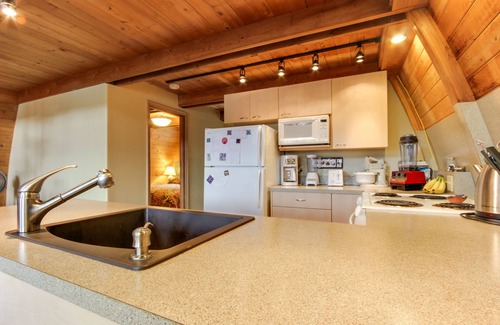 Clarksville Cabin | Dog-friendly waterfront cabin w/dock, boat slip, patio, deck & mountain views
