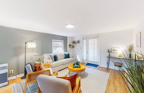 Foscoe Apartment | Dog-friendly woodland home near hiking, skiing, Blowing Rock & Banner Elk