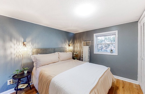 Foscoe Apartment | Dog-friendly woodland home near hiking, skiing, Blowing Rock & Banner Elk