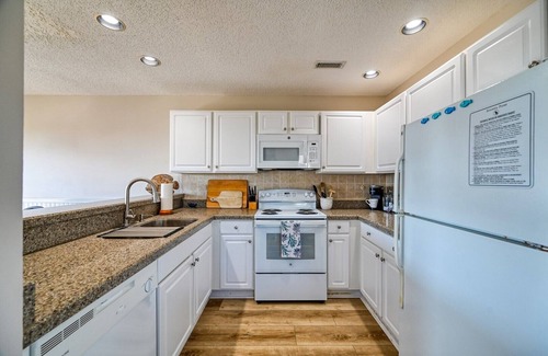 Topsail Beach House | Dogs Allowed with added pet fee - Pool - Ocean View