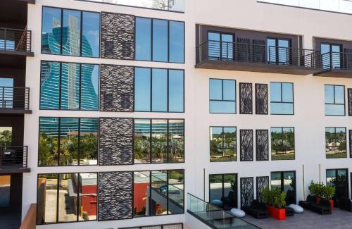 Hollywood Hotel | Dolce by Wyndham Hollywood