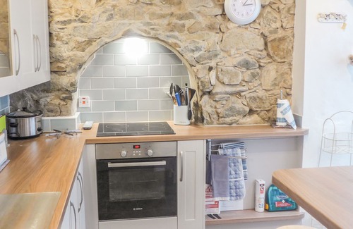 Nefyn Cottage | DOLFOR, family friendly, country holiday cottage in Nefyn