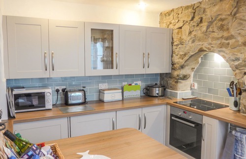 Nefyn Cottage | DOLFOR, family friendly, country holiday cottage in Nefyn