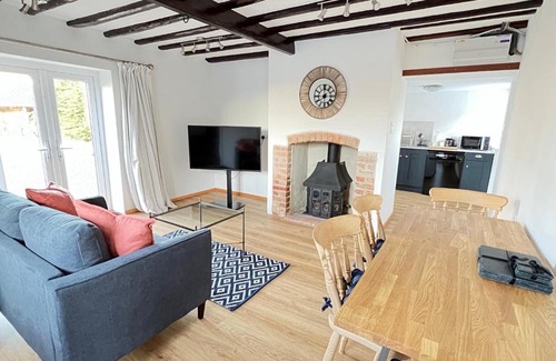 Thetford House | Dolls House Cottage