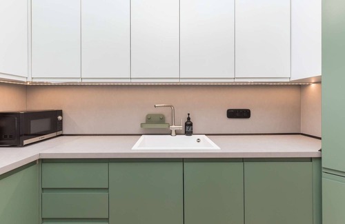 Thessaloniki City Centre Apartment | Dolly: Bright and fluffy apartment
