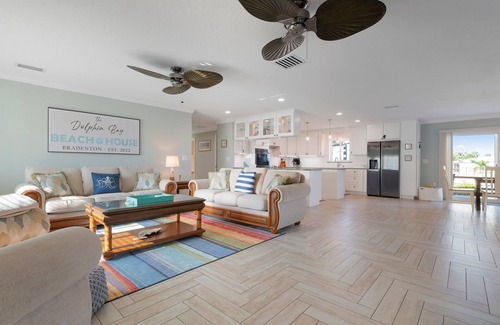 Whitney Beach House | ⚓ Dolphin Bay! Canal front, pool/spa, game room!⚓