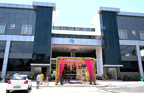 Bara Banki Hotel | Dolphin Club And Resort