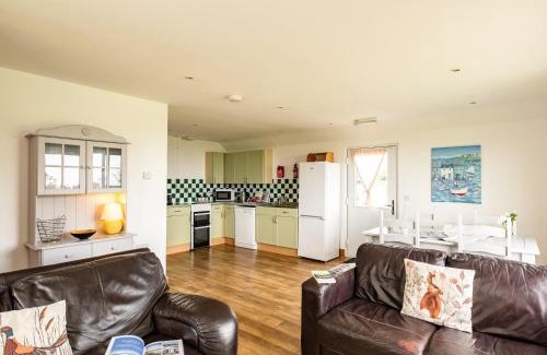Port Isaac House | Dolphin Lodge