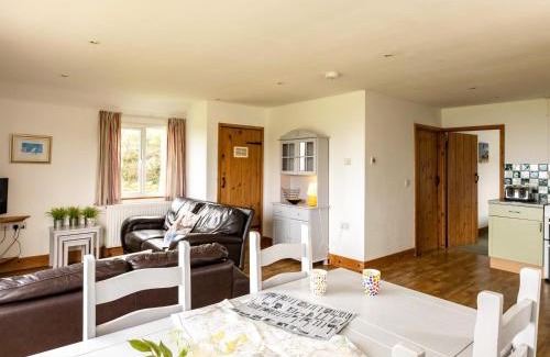 Port Isaac House | Dolphin Lodge