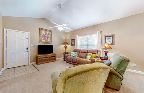 Gulf Shores Apartment | Dolphin Villas 512