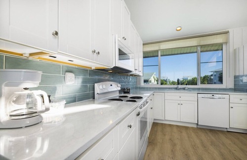 Cedar Key Apartment | Dolphin Watch at the Cedar Cove Townhouses