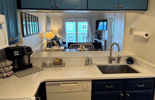 Garden City Condo | DOLPHIN WATCH, Garden City, SC
