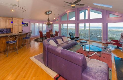 Northeast Virginia Beach House | Dolphin Watch - Oceanfront - North End VB