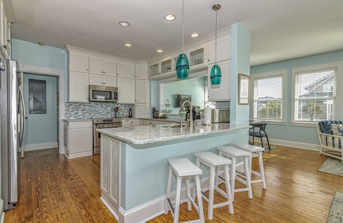 South Beach House | Dolphin Watch, This Pet Friendly oceanfront home has everything you need and more!