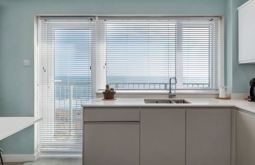 Saundersfoot Apartment | Dolphins Apartment - Spectacular Sea Views