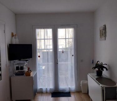 Blois House | Doma Anna