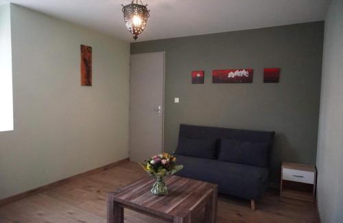 Sainte-Gemmes-le-Robert Bed & Breakfast | Domaine des Pierres Jumelles-balade à cheval-chambre d'hôtes Mayenne