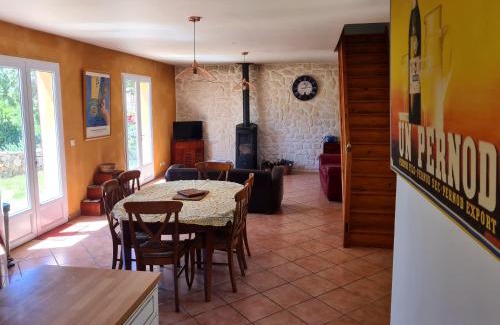 Entrecasteaux House | Domaine de L'échappée Belle