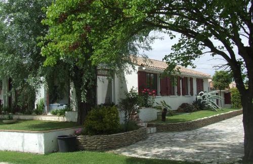 Courthezon Bed & Breakfast | Domaine de la Cooloeuvre