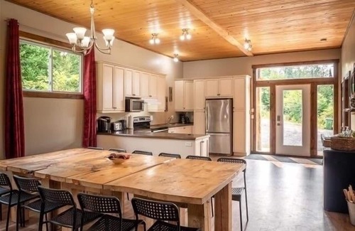 Harrington Ski Chalet | Domaine de la Rivière Perdue - Chalet 2 CITQ 268225
