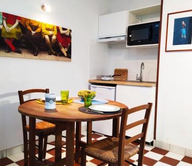 Saint-Hilaire-de-Loulay Apartment | Domaine des Ecoliers - Appartement 123 soleil - Parking