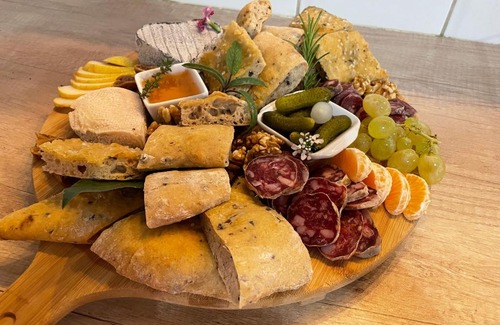 La Magdelaine-sur-Tarn Bed & Breakfast | Domaine des Jammetous - Hotel and Yoga Retreat Center