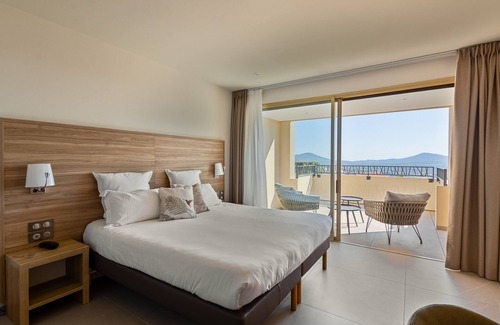 La Valette-du-Var Hotel | Domaine des Gueules Cassées