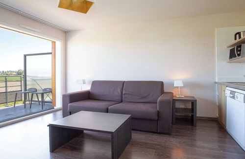 Roz-sur-Couesnon Apartment | Domaine du Mont 2P4 view