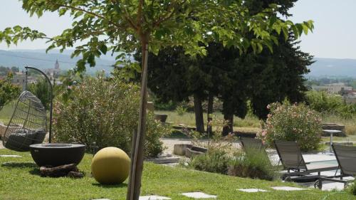 Mazan Villa | Domaine du Piol - Luberon - Piscine privée - Clim - Beach Volley