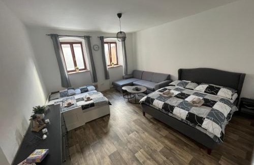 Slavonice House | Domeček Slavonice