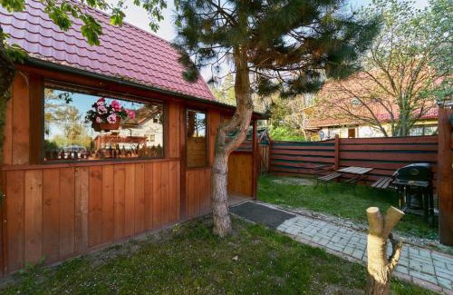 Mostowice Ski Chalet | Domek Pod Lasem