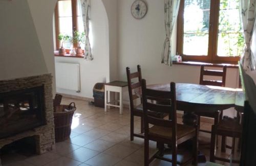 Zirov House | Domek v osadě Kladiny