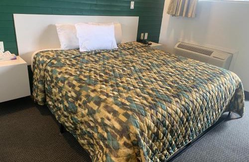 North Bergen Hotel | Domino Inn