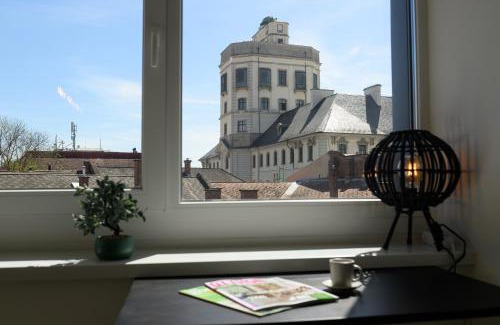 Eger Apartment | Domino Suite Eger