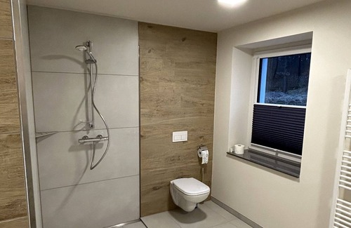Kurort Gohrisch Apartment | Domizil am Gohrisch: 3 Schlafzimmer Appartement mit 2 Badezimmern