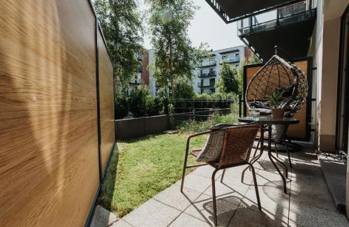 Podgorze Apartment | Domus Aurea Free Parking Garden Balcony
