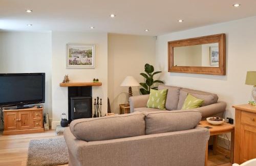 Holywell House | Donadea Cottage