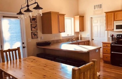Donnelly House | Donnelly getaway