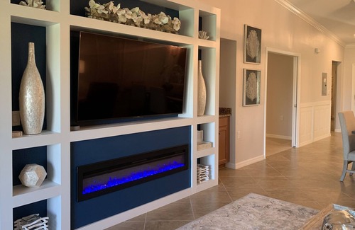 Naples Villa | Don’t miss out on this beautiful villa, book now!