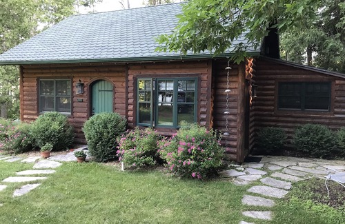 Ephraim Cabin | Door County Log Cabin in Ephraim, #1 Small Town in Midwest