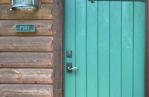 Ephraim Cabin | Door County Log Cabin in Ephraim, #1 Small Town in Midwest