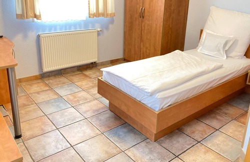 Rhein-Erft-Kreis District House | Doppelzimmer 203