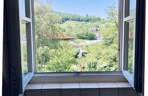 Merzhausen Apartment | Doppelzimmer mit Dusche und WC