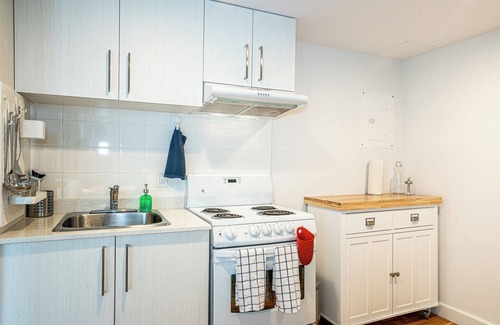 Downtown Montreal Apartment | Dorchester Luxe One-Bedroom