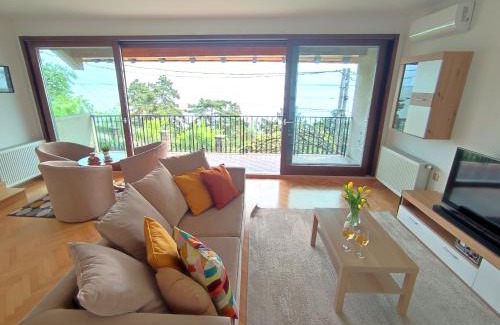 Tihany House | Dorka Villa